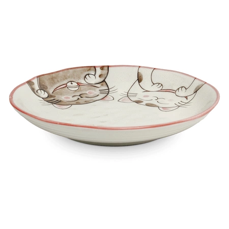 Talerz czerwony w kotki szczęścia MANEKI-NEKO 19,5 cm