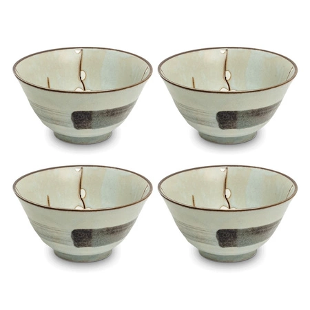 Zestaw 4 japońskich misek z motywem kwiatu