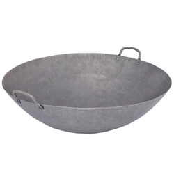 Iron wok 22 '' z dwoma uchwytami